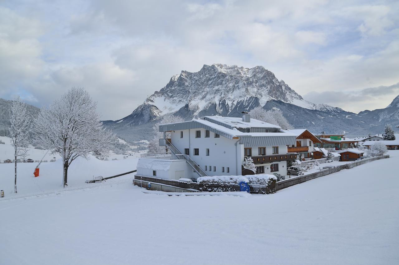 Haus Am Schihang レルモース エクステリア 写真